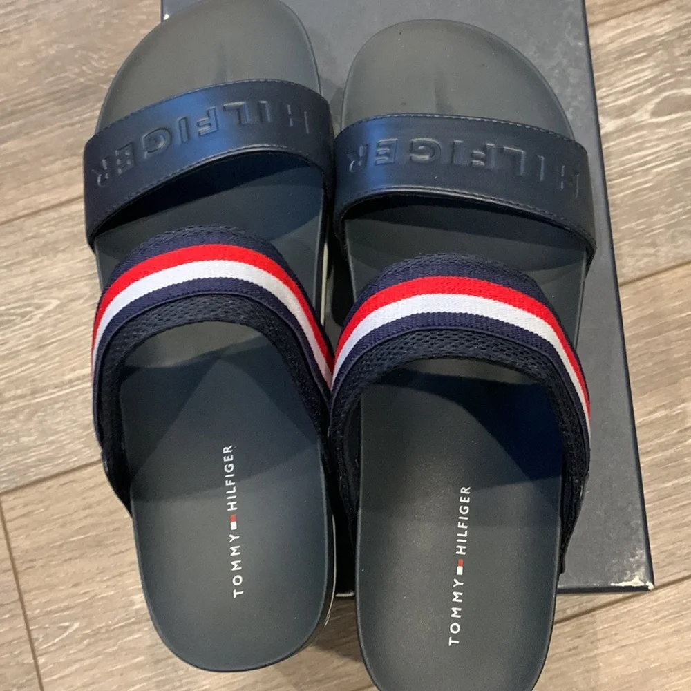 TT: Tommy Hilfiger Brysony Platform Blue White Red Strap Slides Sandals - Picture 5 of 10